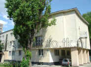 a2_24.jpg (102792 bytes)